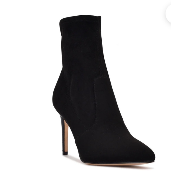 NWOT Nine West Reves, Black, Suade, Stiletto, Dress Bootie size 8.5M - Picture 1 of 13